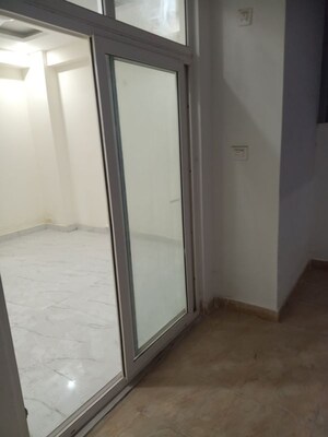 Room in 1 BHK Builder Floor at Krystal Homes, Sector 1 Greater Noida – for Rent