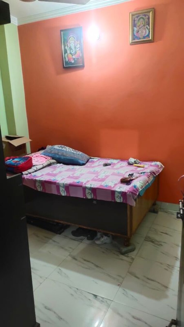 Bedroom, vipin garden 2 Bedroom 65 Acre Builder Floor In Vipin Garden Delhi 10115537