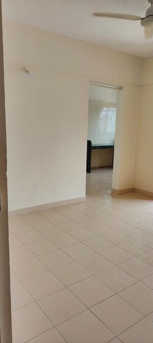 Room in 4 BHK Apartment at Sunshree Woods, Nibm Road – for Sale