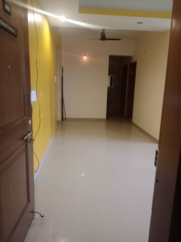 Room in 2 BHK Apartment at Bramha Aangan, Salunkhe Vihar Society – for Rent