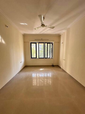 Room in 2 BHK Apartment at Bramha Aangan, Salunkhe Vihar Society – for Rent