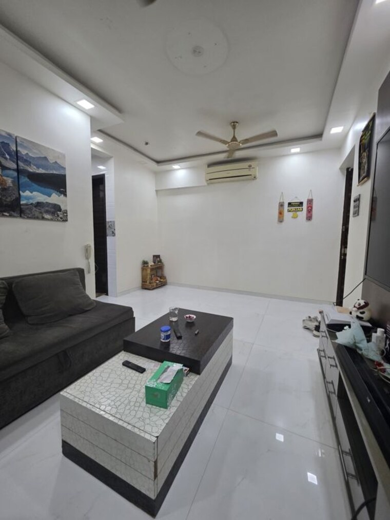 Master Bedroom, sheth-vasant-athena 2 Bedroom 700 Sq.Ft. Apartment In Laxmi Nagar Thane 10115569