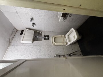 Bathroom in 1 BHK Apartment at Anantaya Apartment, Gokuldham Colony – for Rent
