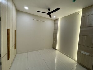Room in 3 BHK Apartment at Sumadhura Acropolis, Gachibowli – for Rent