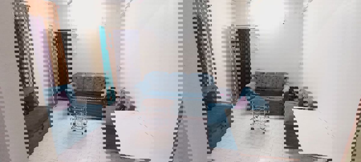 1 BHK 450 Sq.Ft. Apartment in Shreerang CHS