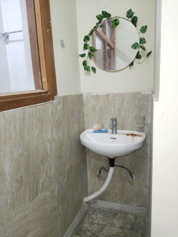Bathroom in 1 BHK Apartment at Khirki Extension – for Rent