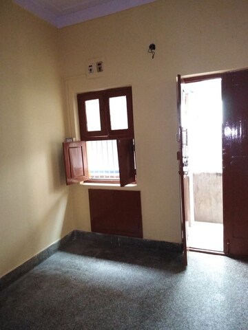 Room in 1 BHK Independent House at Rt Nagar – for Rent