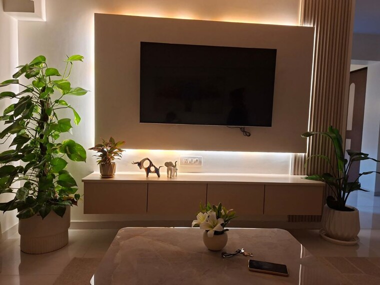 Living Room, platinum-life 2 Bedroom 665 Sq.Ft. Apartment In Andheri West Mumbai 10115693