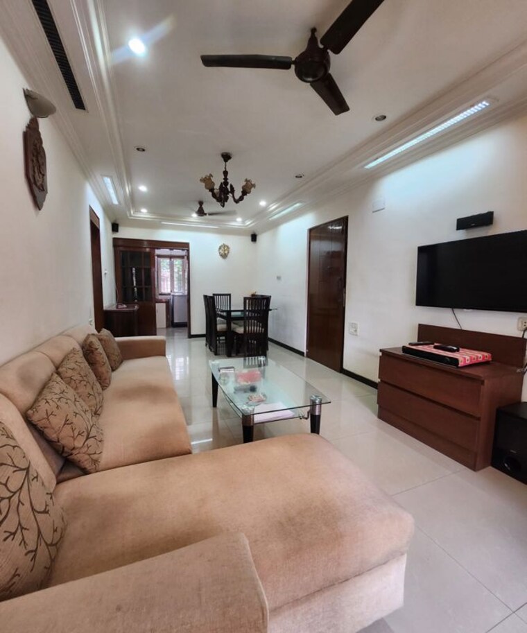 Living Room, platinum-apartment 2 Bedroom 648 Sq.Ft. Apartment In Andheri West Mumbai 10115699
