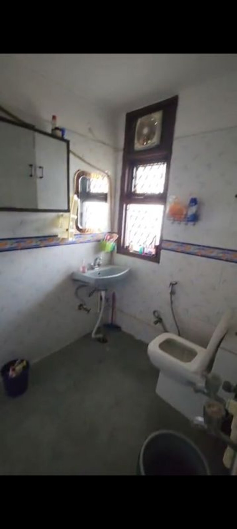 Bathroom, sector 21c 3 Bedroom 1350 Sq.Ft. Apartment In Sector 21c Faridabad 10115702