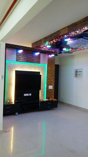 Furnished Amenities in 3 BHK Apartment at Saryu Apartment, Gomti Nagar – for Rent