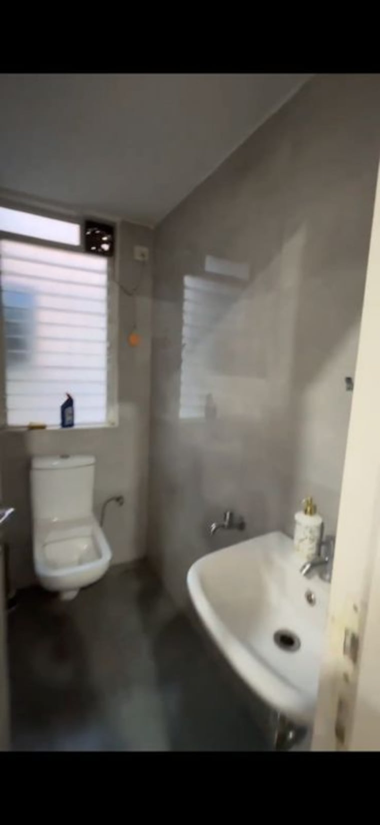 Bathroom, ghatkopar west Commercial Office Space 331 Sq.Ft. In Ghatkopar West Mumbai 10115691