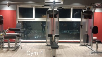Gym in 1 BHK Apartment at Vaibhavlaxmi Address 51, Bandra East – for Rent