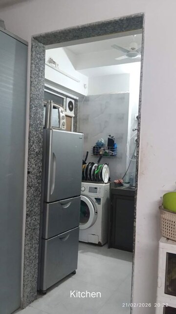 Bathroom in 1 BHK Apartment at Vaibhavlaxmi Address 51, Bandra East – for Rent