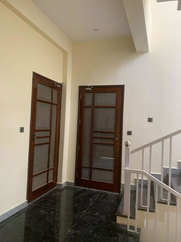 Staircase in 2 BHK Builder Floor at Indira Nagar – for Rent