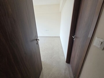 Room in 3 BHK Apartment at LnT Elixir Reserve, Powai – for Rent