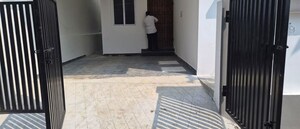 Room in 2 BHK Independent House at Padappai – for Sale