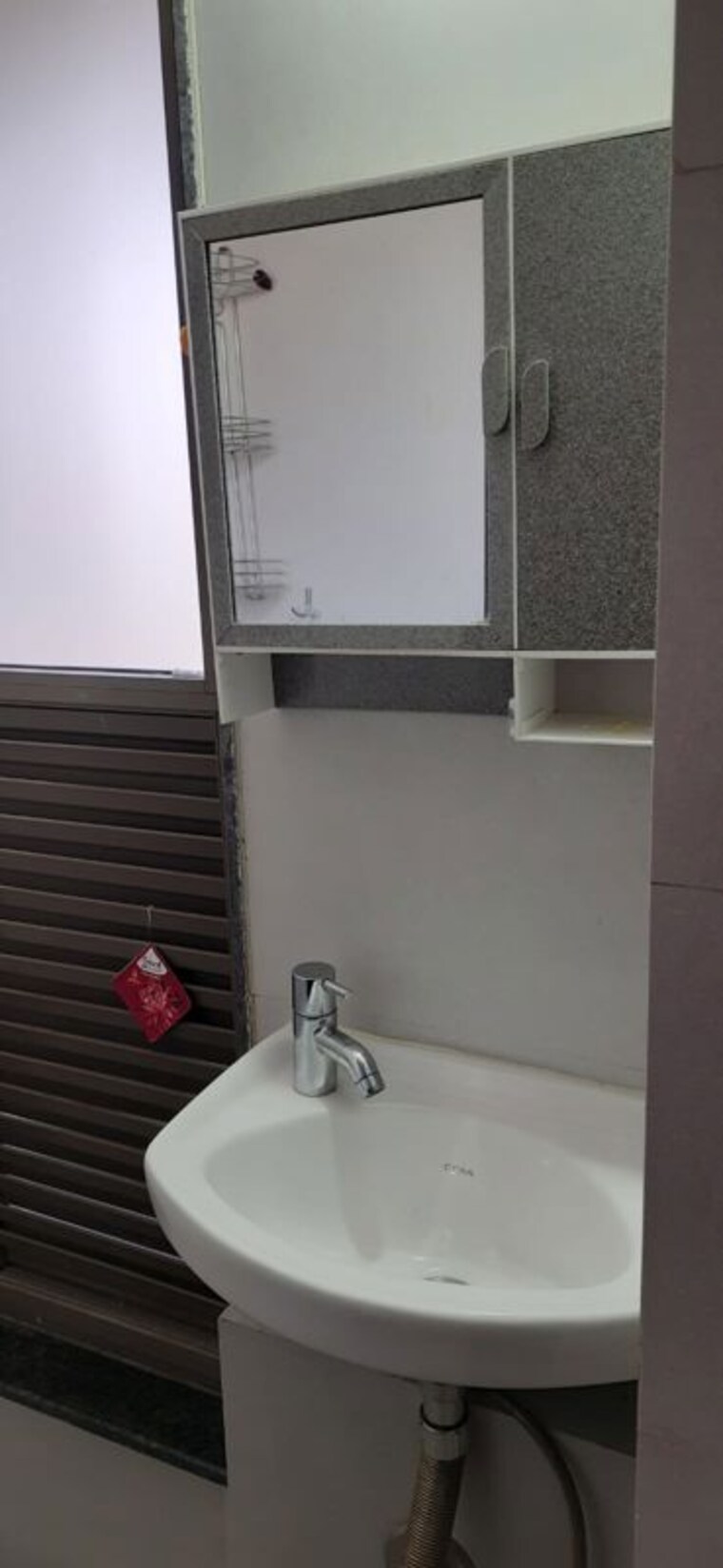 Bathroom, lodha-crown-quality-homes 1 Bedroom 354 Sq.Ft. Apartment In Majiwada Thane 10115731