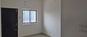 Room in 2 BHK Independent House at Padappai – for Sale