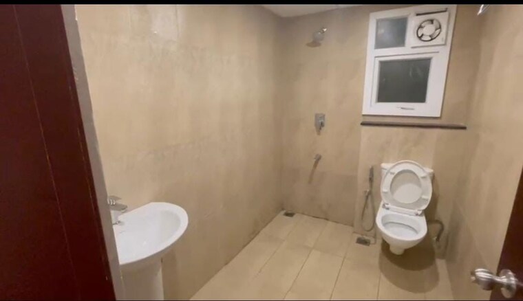 Bathroom, prestige-high-fields-gachibowli 2 Bedroom 1283 Sq.Ft. Apartment In Gachibowli Hyderabad 10115742