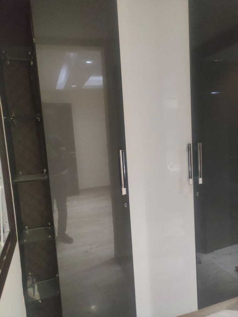 Other, hauz khas 3 Bedroom 250 Sq.Yd. Builder Floor In Hauz Khas Delhi 10115752