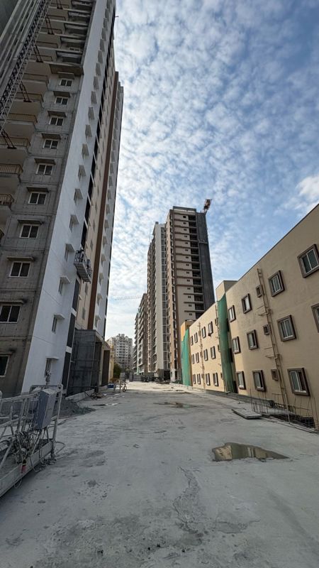 2 BHK 1050 Sq.Ft. Apartment in Pavani Mirabilia