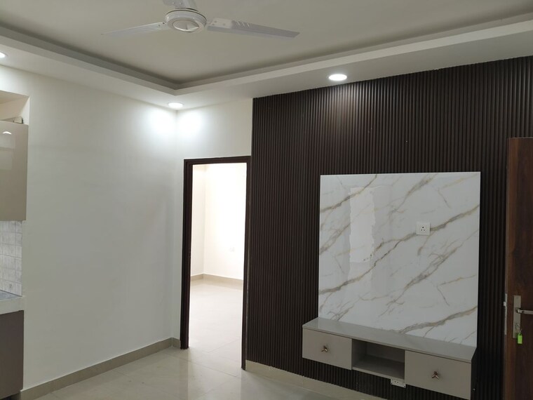 Room, suncity-avenue-76 2 Bedroom 582 Sq.Ft. Apartment In Sector 76 Gurgaon 10115771