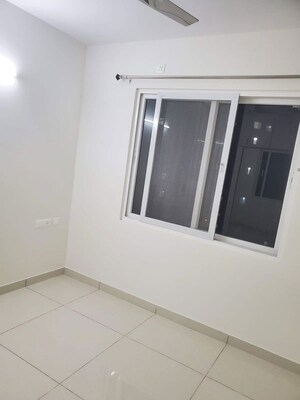 Room in 2 BHK Apartment at Prestige Lakeside Habitat, Varthur – for Sale