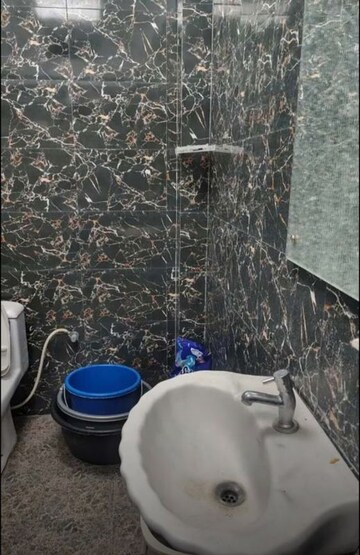 Bathroom in 3 BHK Apartment at Rishita Manhattan, Gomti Nagar – for Rent