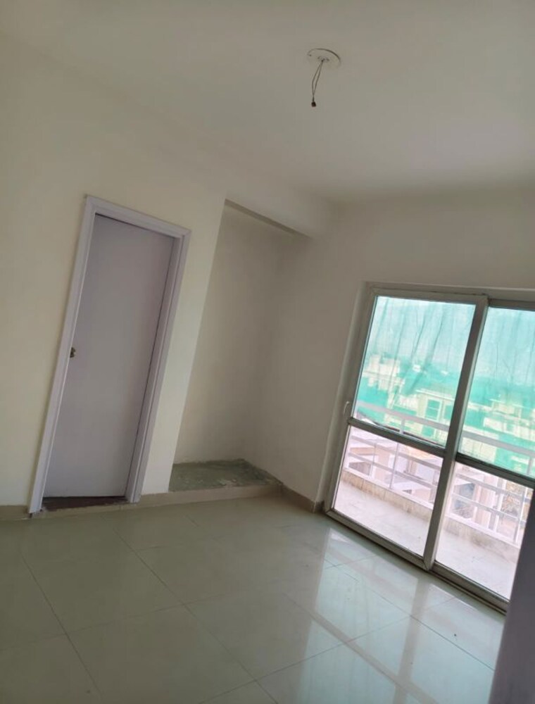 Room, conscient-habitat-78 3 Bedroom 750 Sq.Ft. Apartment In Sector 78 Faridabad 10115889