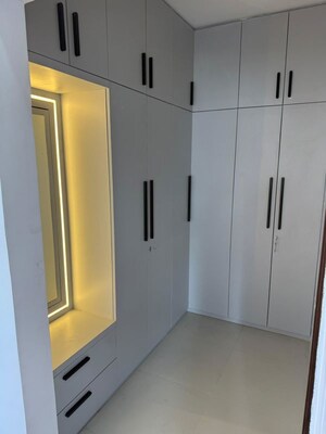 Room in 3.5 BHK Apartment at One OAK Natura, Sushant Golf City – for Rent