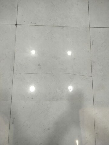  Shop For Sale in Galaxy Blue Sapphire Plaza, Sector 4 Greater Noida