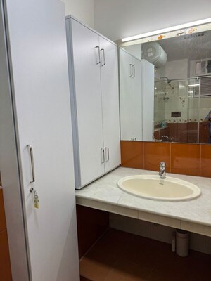 Bathroom in 3 BHK Apartment at Lalazar Apartment, Palace Road – for Sale