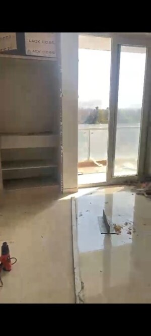 Furnished Amenities in 2 BHK Apartment at Omaxe Royal Residency Faridabad, Sector 79 – for Rent