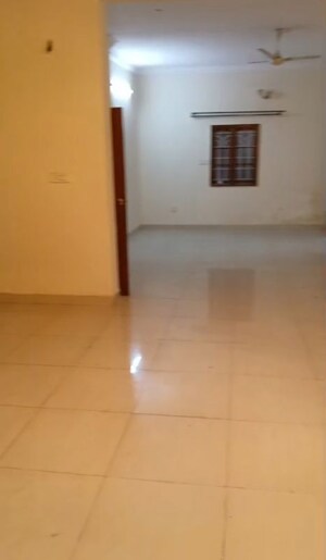 Room in 6 BHK Independent House at Frazer Heights, Frazer Town – for Sale