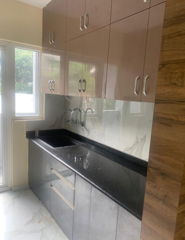 Kitchen, natasha-penta 2.5 Bedroom 1500 Sq.Ft. Apartment In Infantry Road Bangalore 9653847