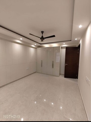 Room in 3 BHK Builder Floor at Chattarpur – for Rent
