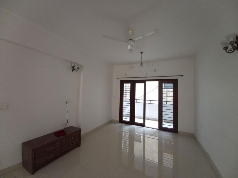 Room, royal-ton 2 Bedroom 2150 Sq.Ft. Apartment In Richmond Town Bangalore 9233257