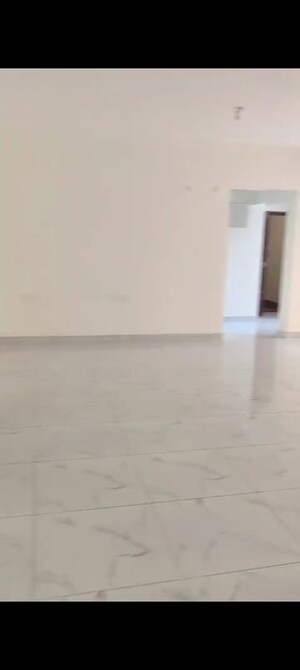 Room in 3 BHK Apartment at Nandi Fernville, Infantry Road – for Sale