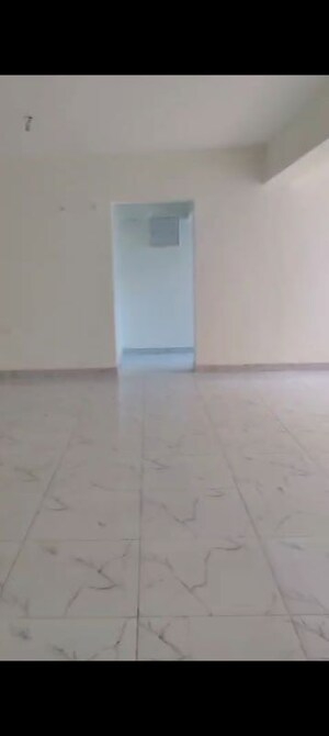 Room in 3 BHK Apartment at Nandi Fernville, Infantry Road – for Sale