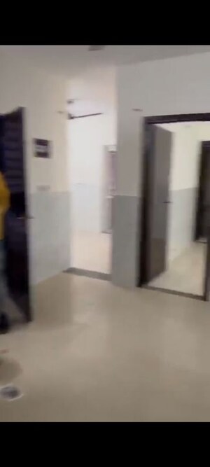 Building Lobby in 3 BHK Builder Floor at BPTP District 3, Sector 85 – for Rent