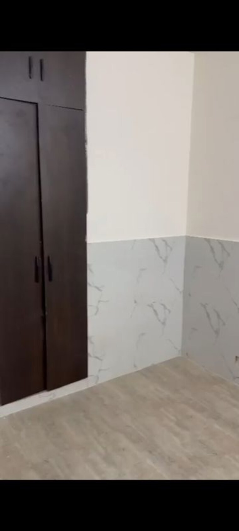 Room, bptp-district-3 3 Bedroom 250 Sq.Yd. Builder Floor In Sector 85 Faridabad 10115904