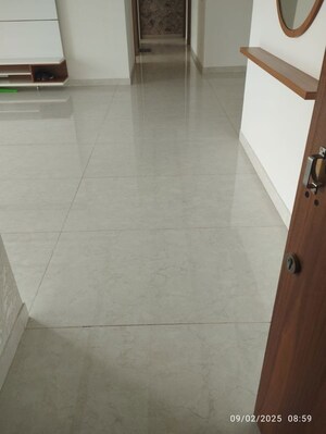 Room in 4 BHK Apartment at SNN Clermont, Hebbal – for Sale