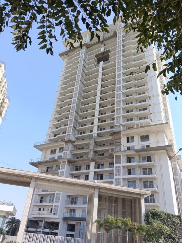 Exterior View, godrej-palm-retreat 4 Bedroom 3965 Sq.Ft. Apartment In Sector 150 Noida 10115932