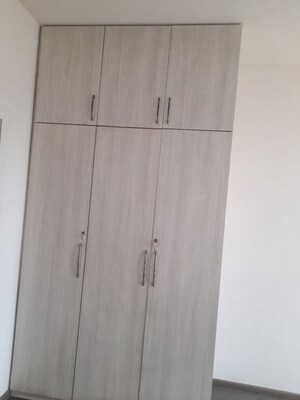 Furnished Amenities in 3 BHK Apartment at Ireo The Corridors, Sector 67a – for Rent