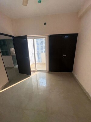 1 BHK Apartment For Rent in Amrapali Dream Valley, Tech Zone 4 Greater Noida