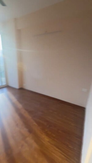 Room in 2 BHK Apartment at Amrapali Enchante, Tech Zone 4 Greater Noida – for Rent