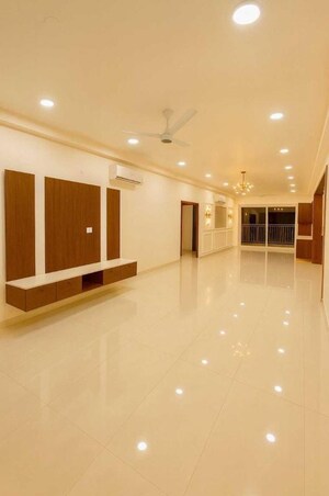 Room in 4 BHK Apartment at Prestige Beverly Hills, Kokapet – for Rent