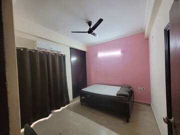 Furnished Amenities in 1 BHK Apartment at Maxblis Grand Kingston, Sector 75 – for Rent