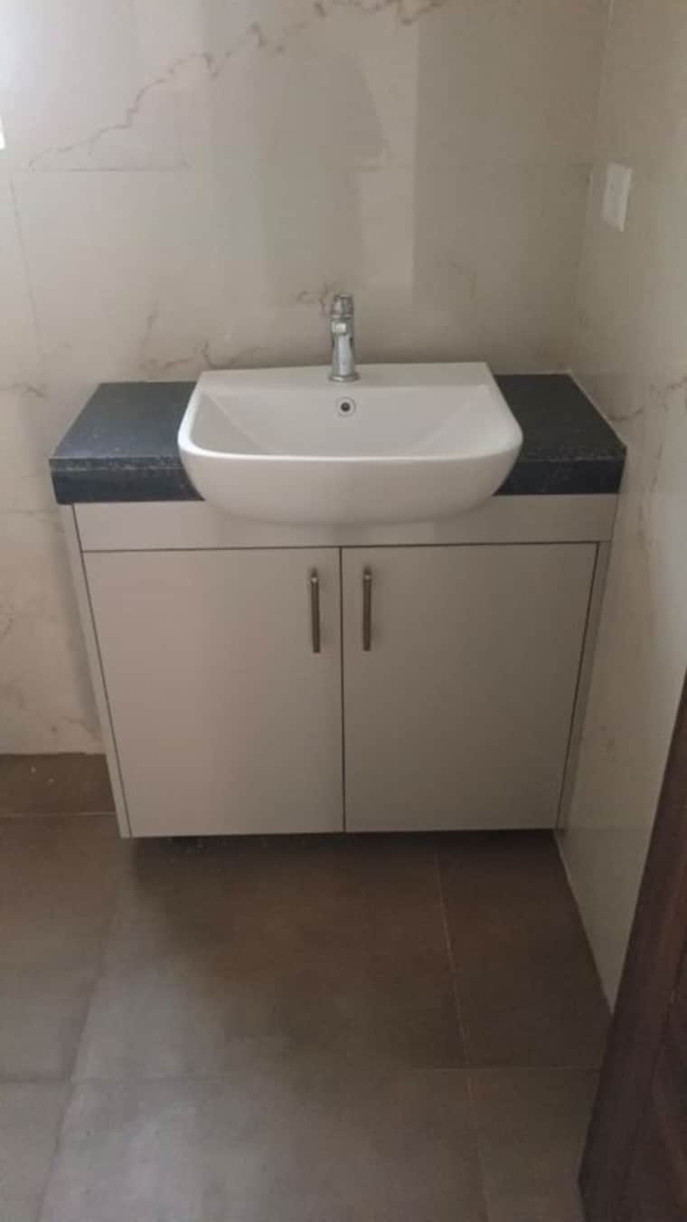 Bathroom, smart-world-gems 2.5 Bedroom 1194 Sq.Ft. Builder Floor In Sector 89 Gurgaon 10116024
